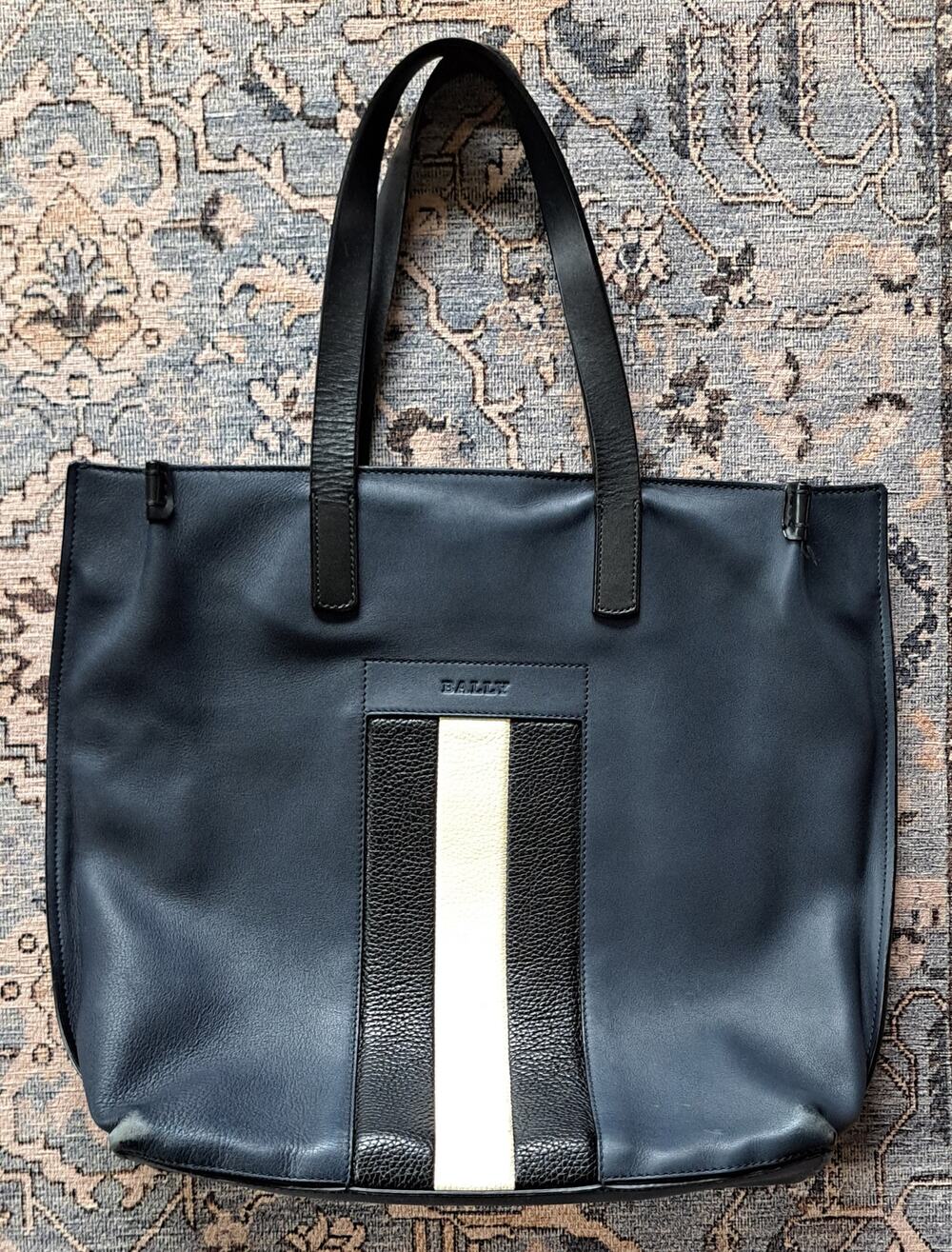 Bally Midnight Blue Leather Tote Bag Made in Italy 16"H x 14"W